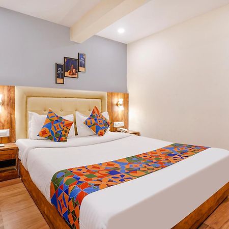 Fabhotel Grand Prime Nr Nesco Hotel Mumbai Kültér fotó