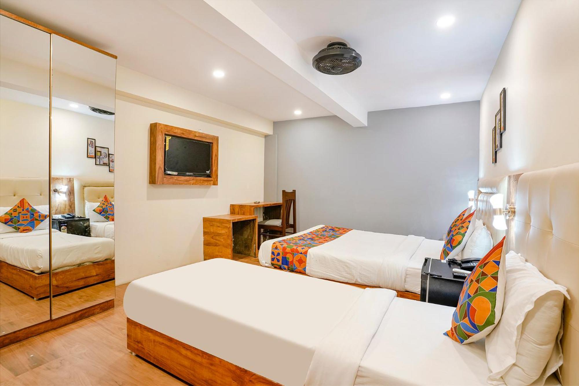 Fabhotel Grand Prime Nr Nesco Hotel Mumbai Kültér fotó